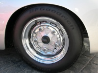 Silver Speedster wheel detail.jpg